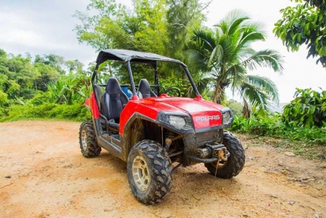 ATV_Tours_Jamaica_on_Beach_02.jpg