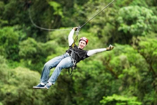 Zipline_Adventure_Jamaica_0010.jpg